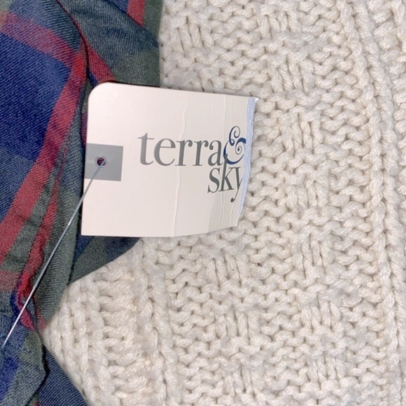 Terra & Sky plaid button up top size 2X new with tags - Picture 5 of 8